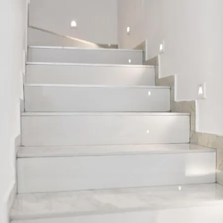 Modern Sunrise - 4 Bedrooms & Pool Βίλα